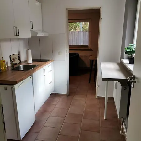Fuer 2 Personen Wohn Und Schlafzimmer Duschbad Wi8 アパート